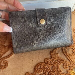 Louis Vuitton vintage kiss-Lock wallet